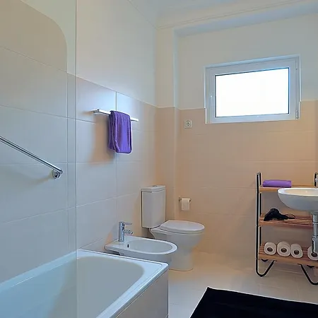 Liverpool Antic 5 Bedrooms Daire Lisboa